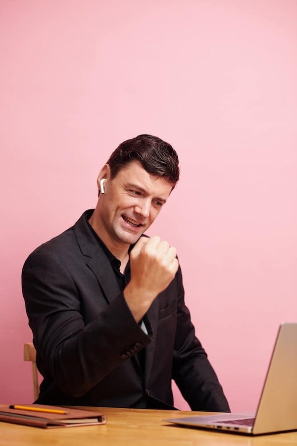 What are the key success factors for international real estate development projects?